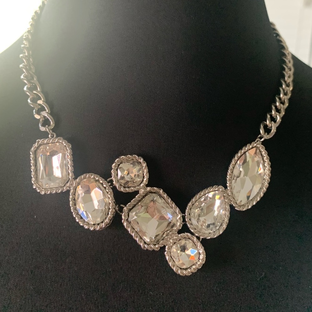 Necklace sparkle statement